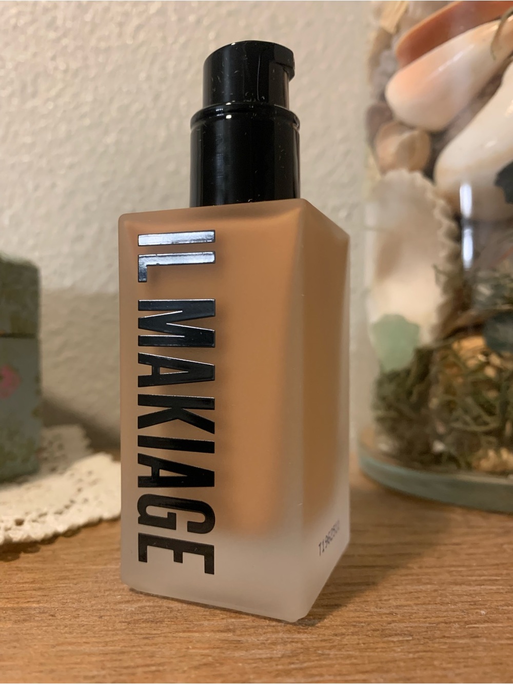 IL MAKIAGE Woke Up Like This Foundation - Matte 155